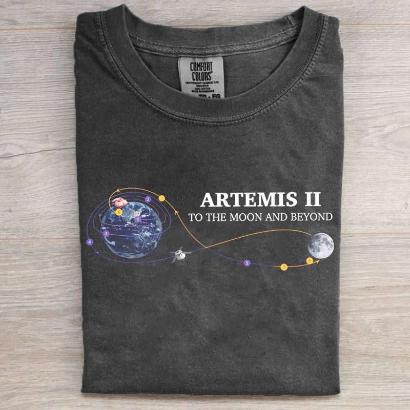 Artemis II To The Moon And Beyond T-shirt
