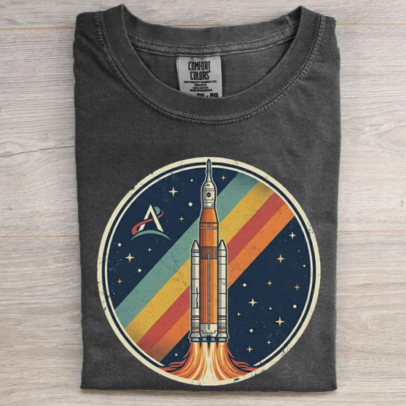Artemis II Rocket T-shirt