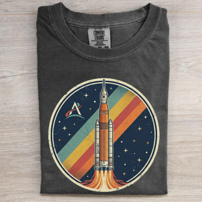 Artemis II Rocket T-shirt