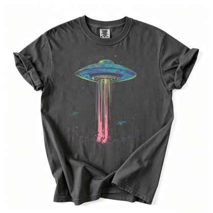Vintage Alien Graphic T-shirt