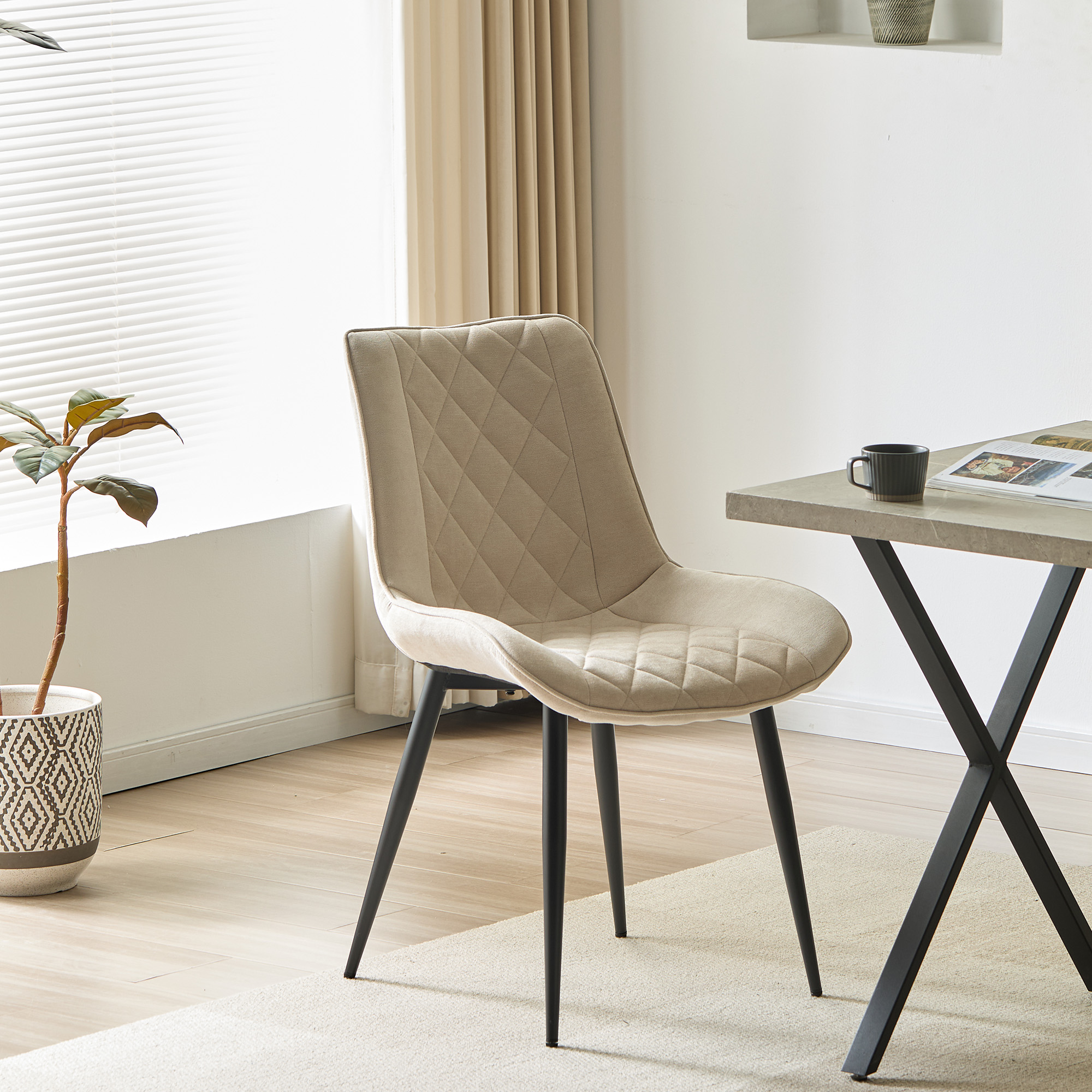 Design-Esszimmerstühle 4er Set – Chenille-Bezug & Ergonomisches Design