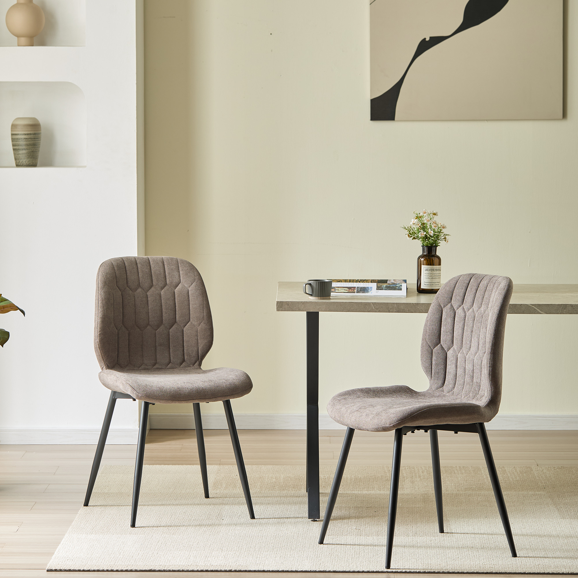 LYKKVØ Design-Polsterstuhl Set (4 Stück) – Ergonomischer Komfort in edlem Chenille