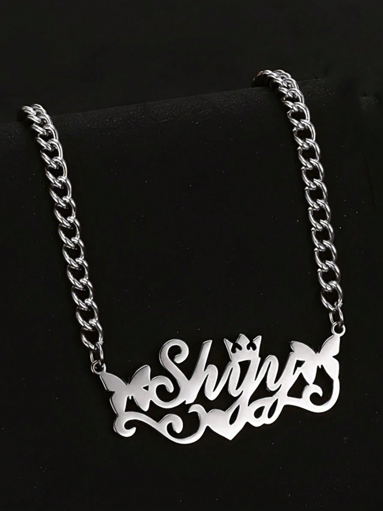 4mm Gold Cuban Link Necklace with Butterfly Wave Heart Pendant, Personalized Stainless Steel Crown Nameplate for Women