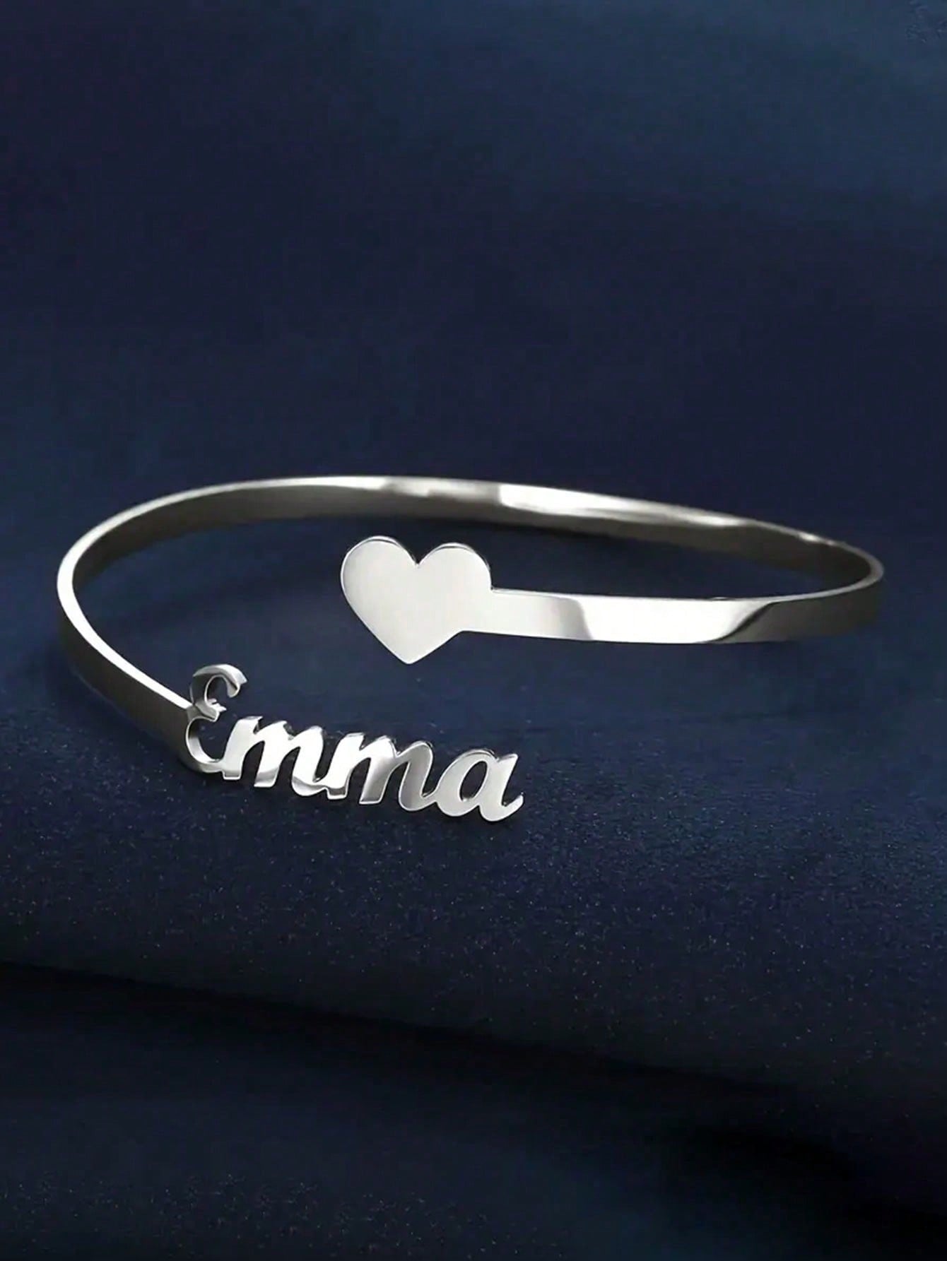 Custom Heart & Name Cuff Bracelet Elegant Engraved Jewelry for Daily Wear & Valentine's Day