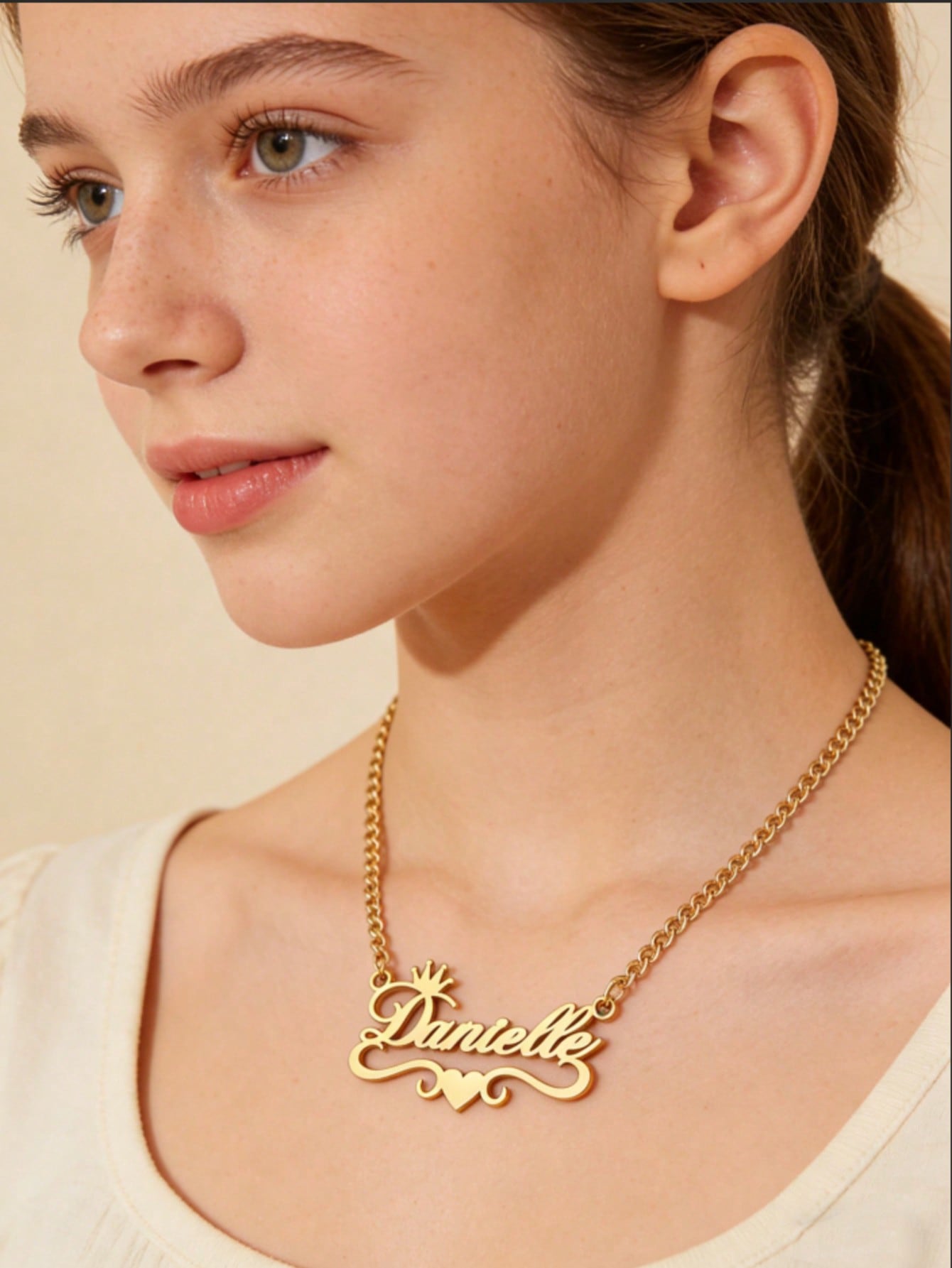 Custom Exquisite Nameplate Necklace