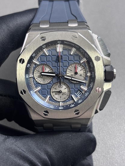 Audemars Piguet 26420TI.OO.A027CA.01Calibre 4401   43 mm