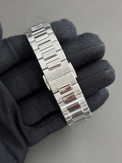 Patek Philippe Nautilus 7118a