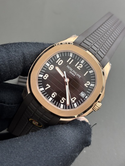 （PATEK PHILIPPE）Aquanaut Ref. 5167R-001 40mm