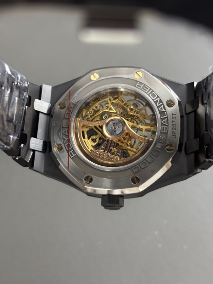 Audemars Piguet  AP   15416CE 