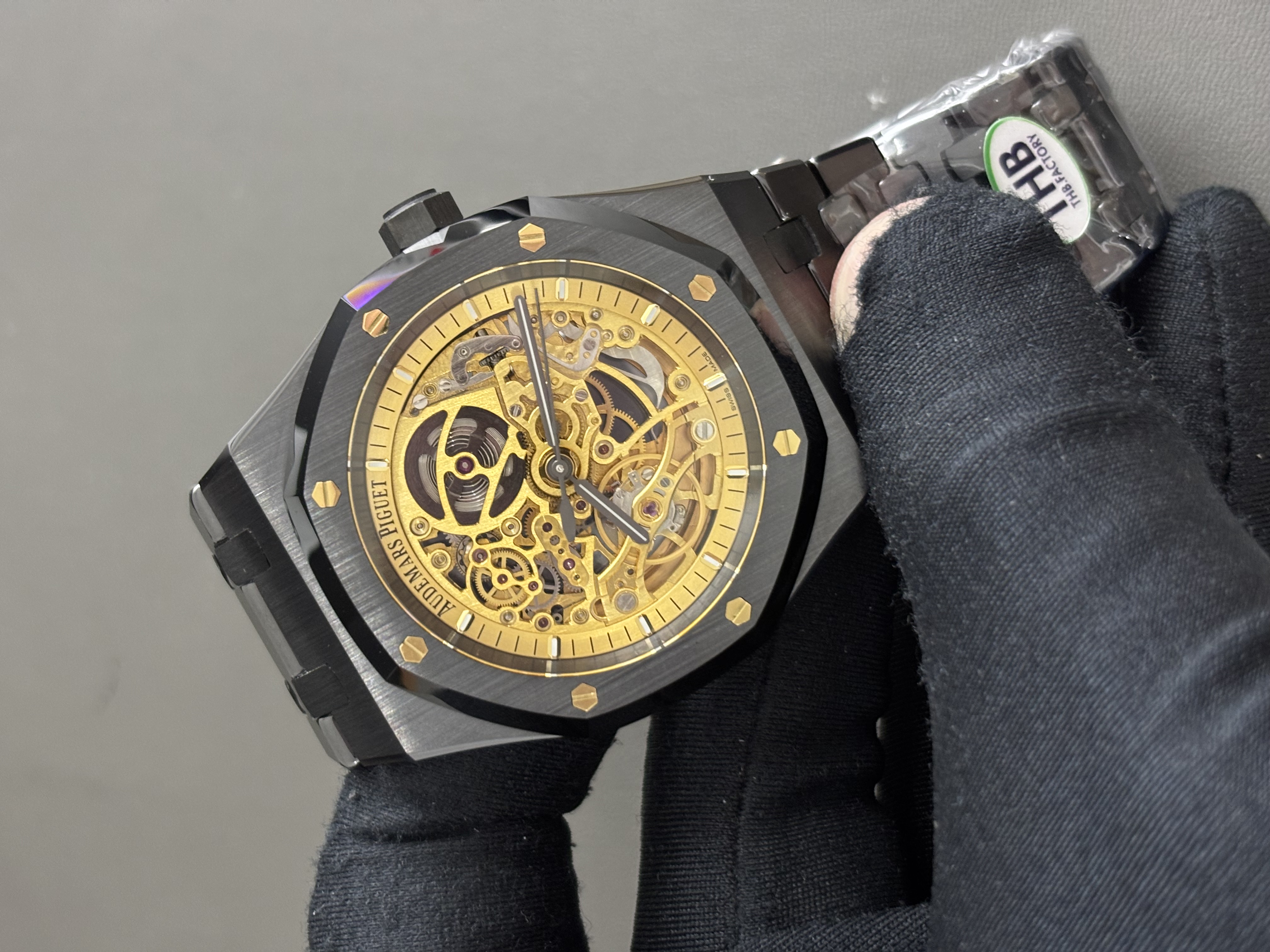 Audemars Piguet  AP   15416CE 