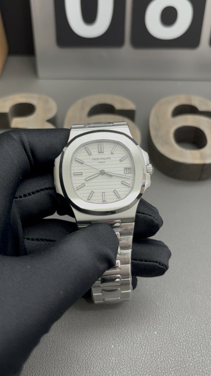 Patek Philippe  Nautilus Ref. 58111A 