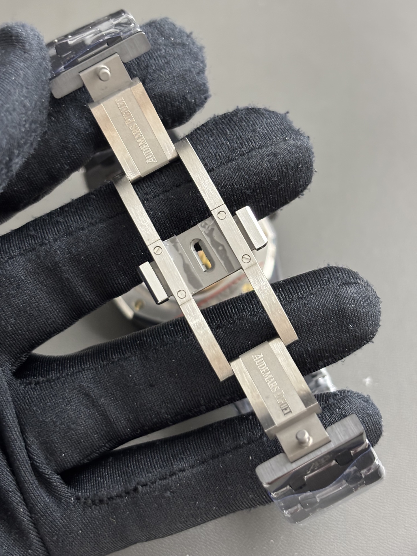 Audemars Piguet  AP   15416CE 