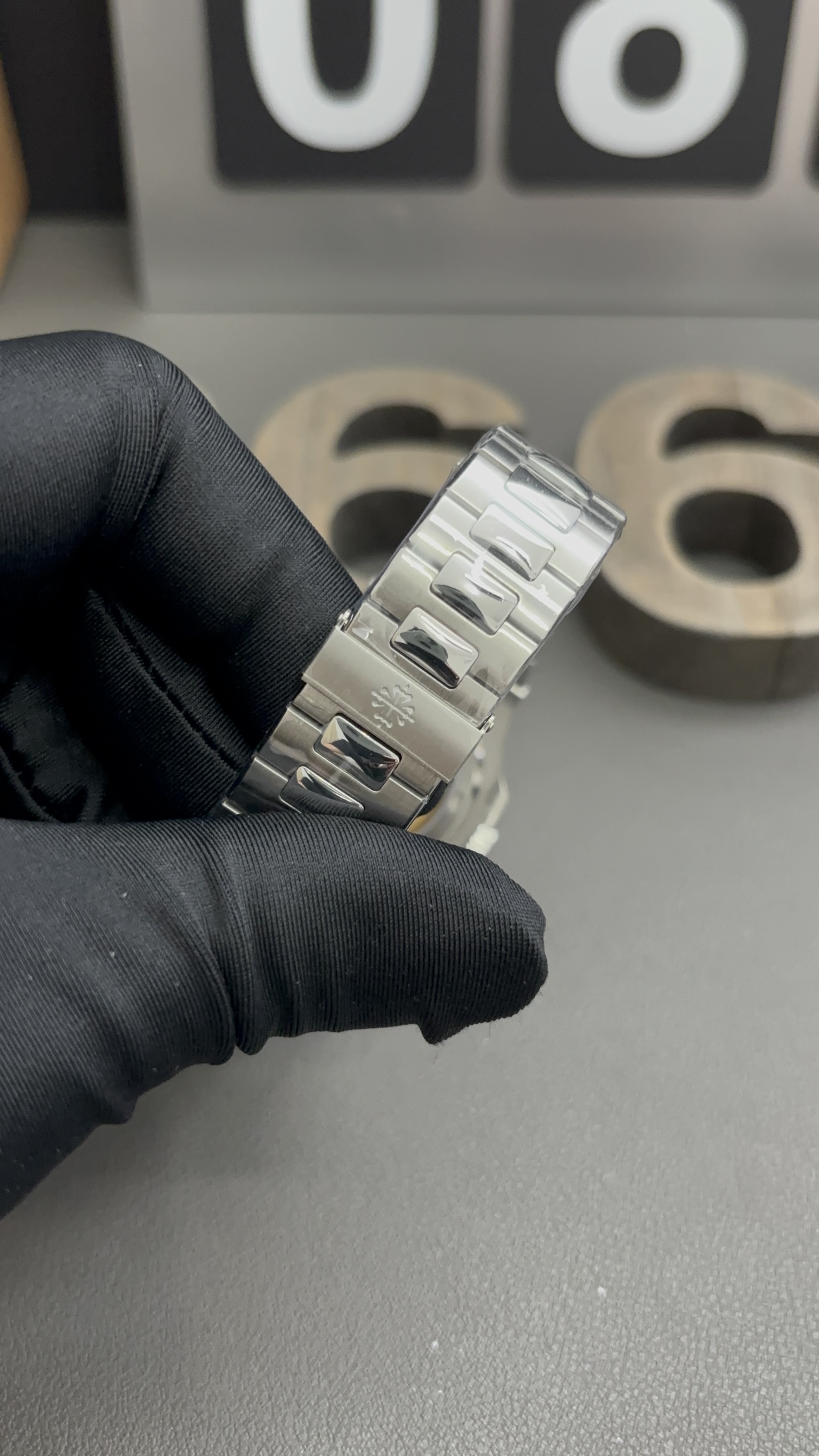 Patek Philippe  Nautilus Ref. 58111A 