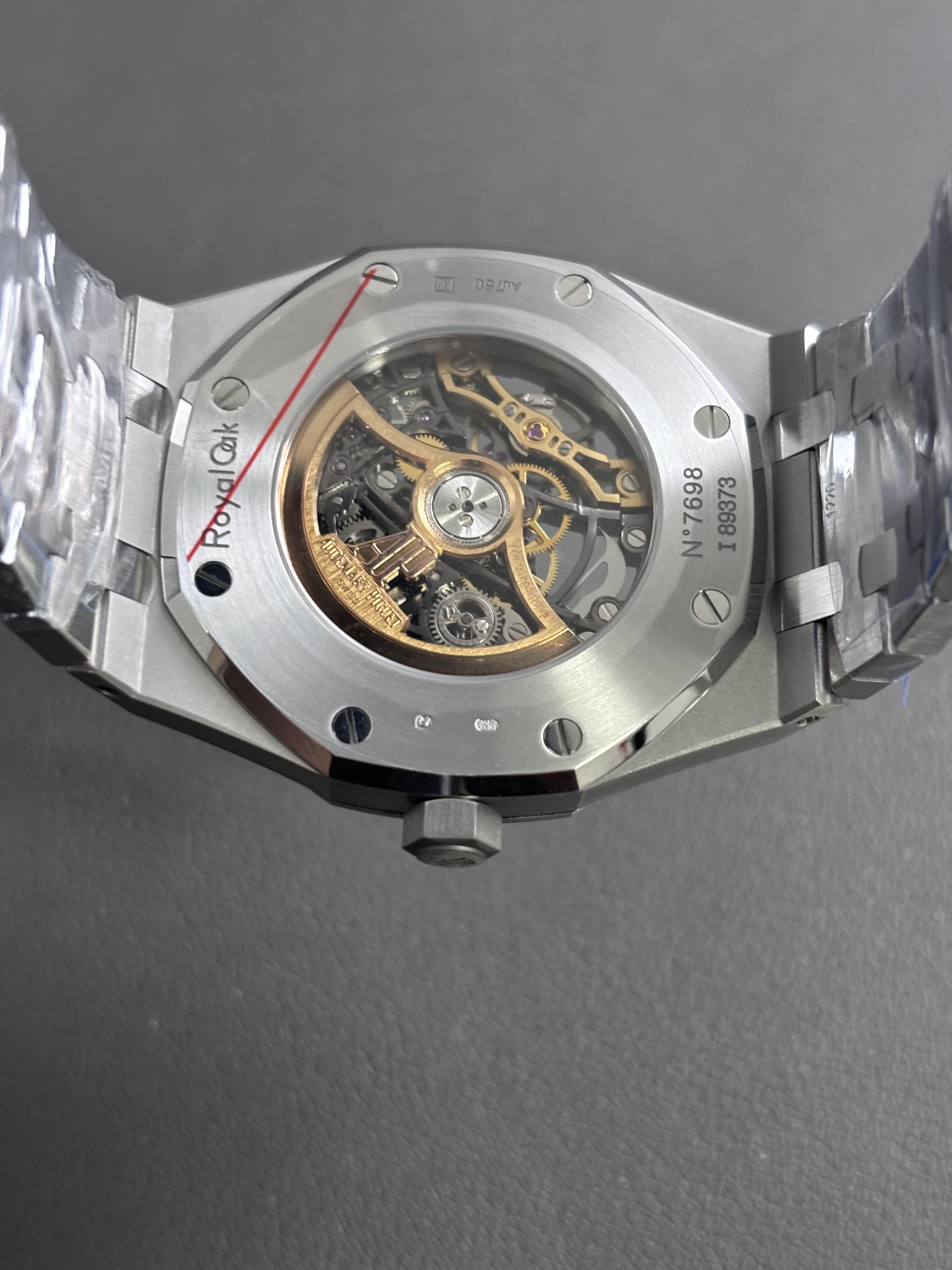 Audemars Piguet  15407bc.gg.1224bc.01 41mm