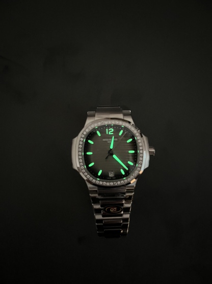 Patek Philippe Nautilus 7118a