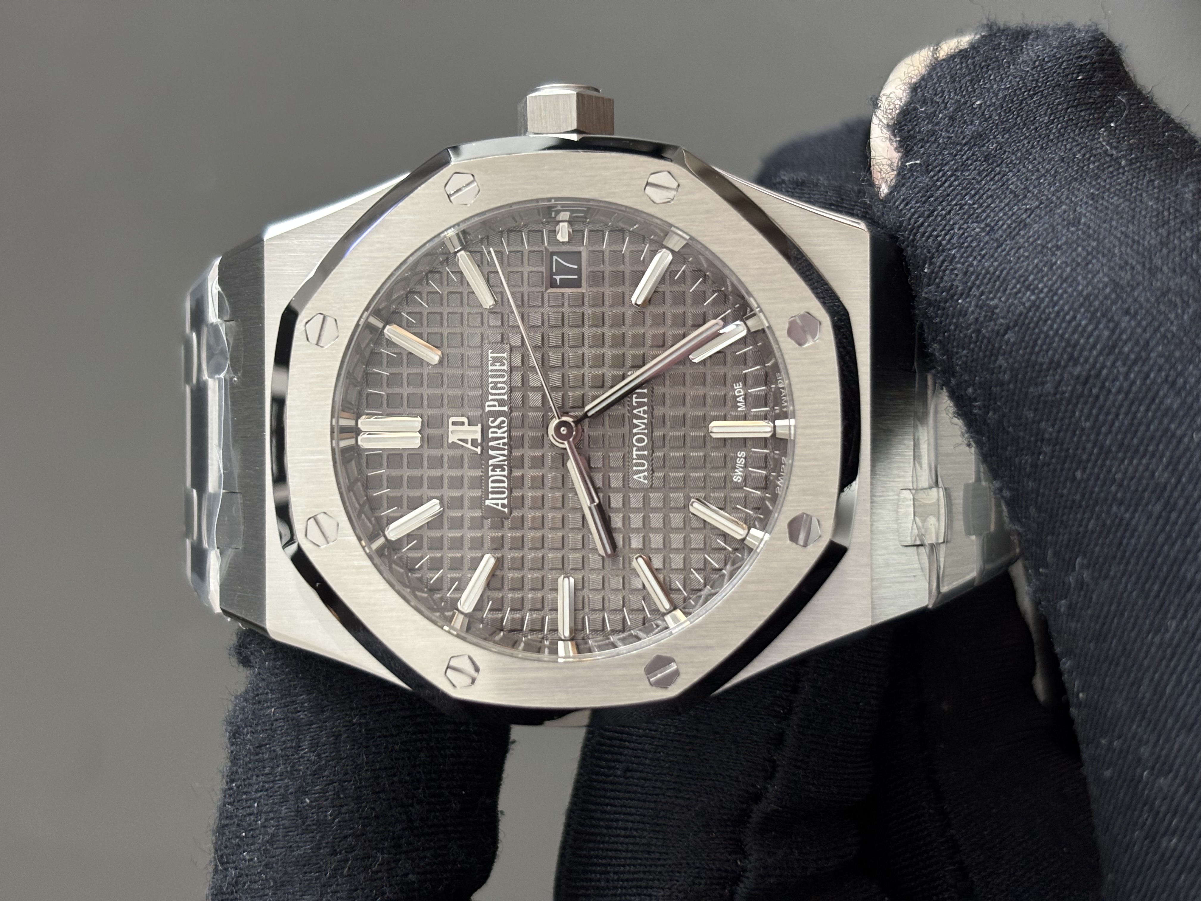 Audemars Piguet 15400ST
