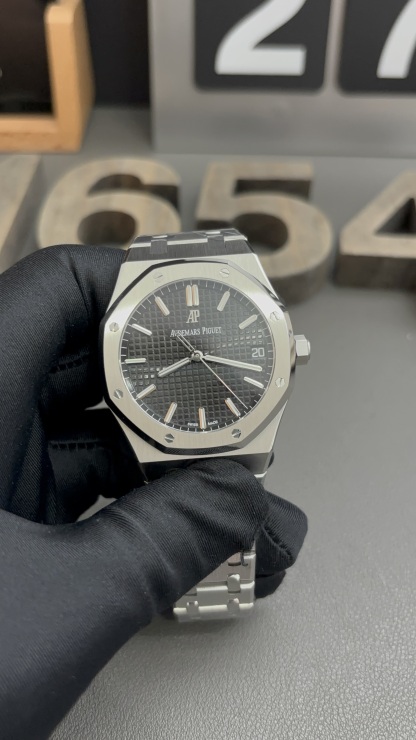 Audemars Piguet 15400 AP