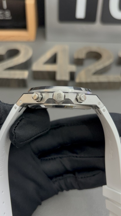 Audemars Piguet  AP 26240ST 41MM