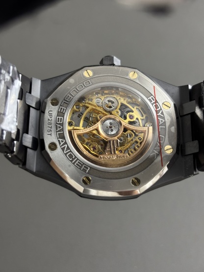 Audemars Piguet  AP   15416CE 