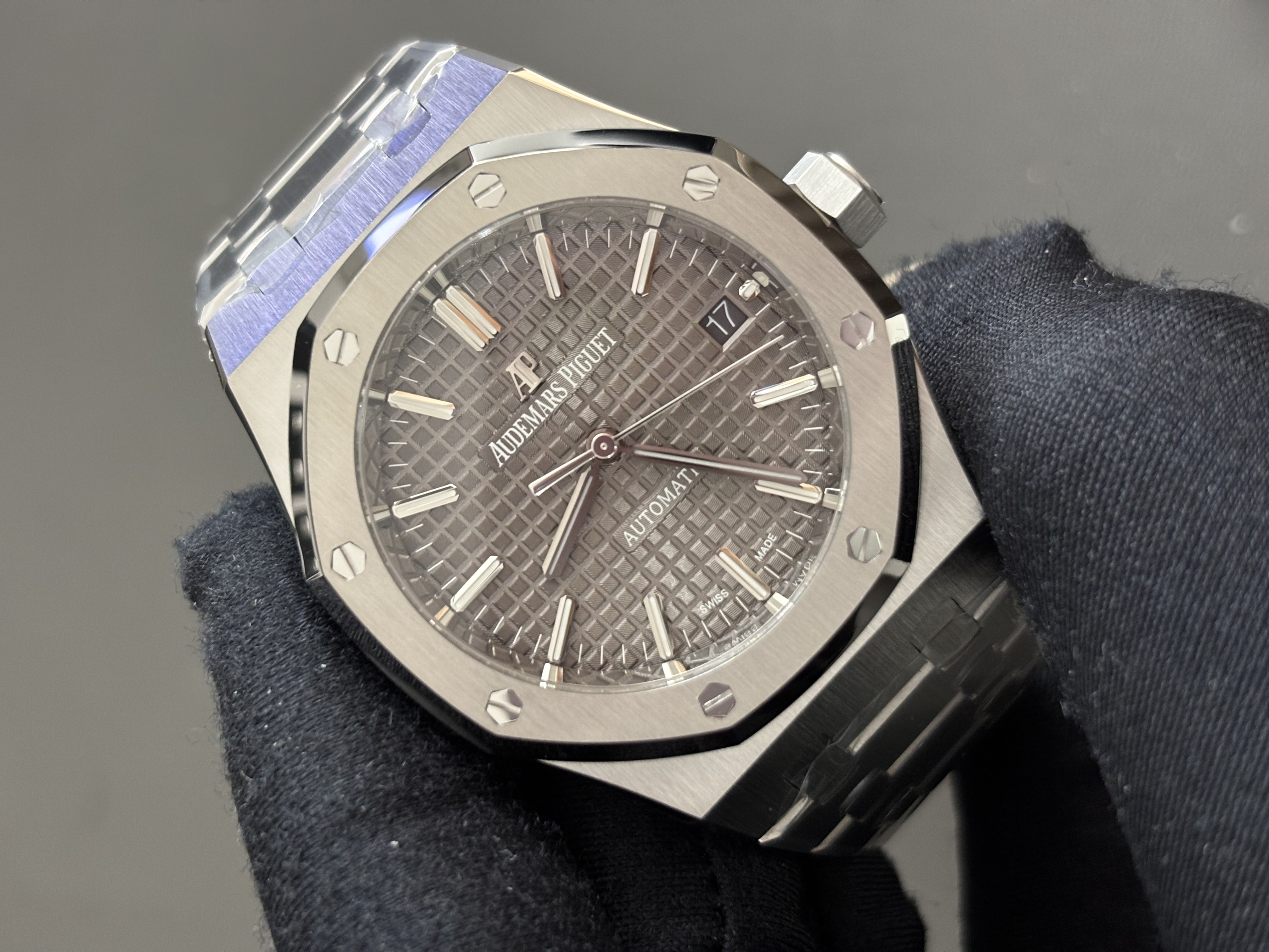 Audemars Piguet 15400ST