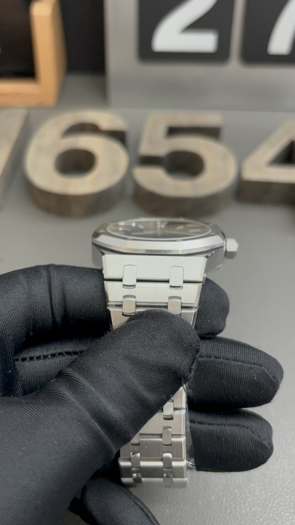 Audemars Piguet 15400 AP