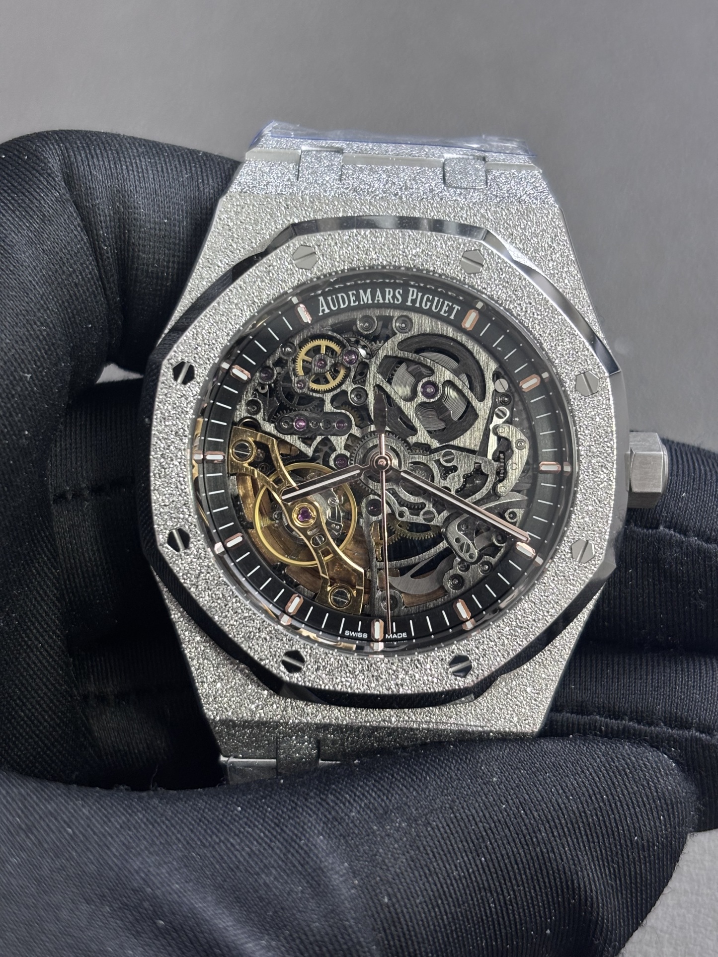 Audemars Piguet  15407bc.gg.1224bc.01 41mm