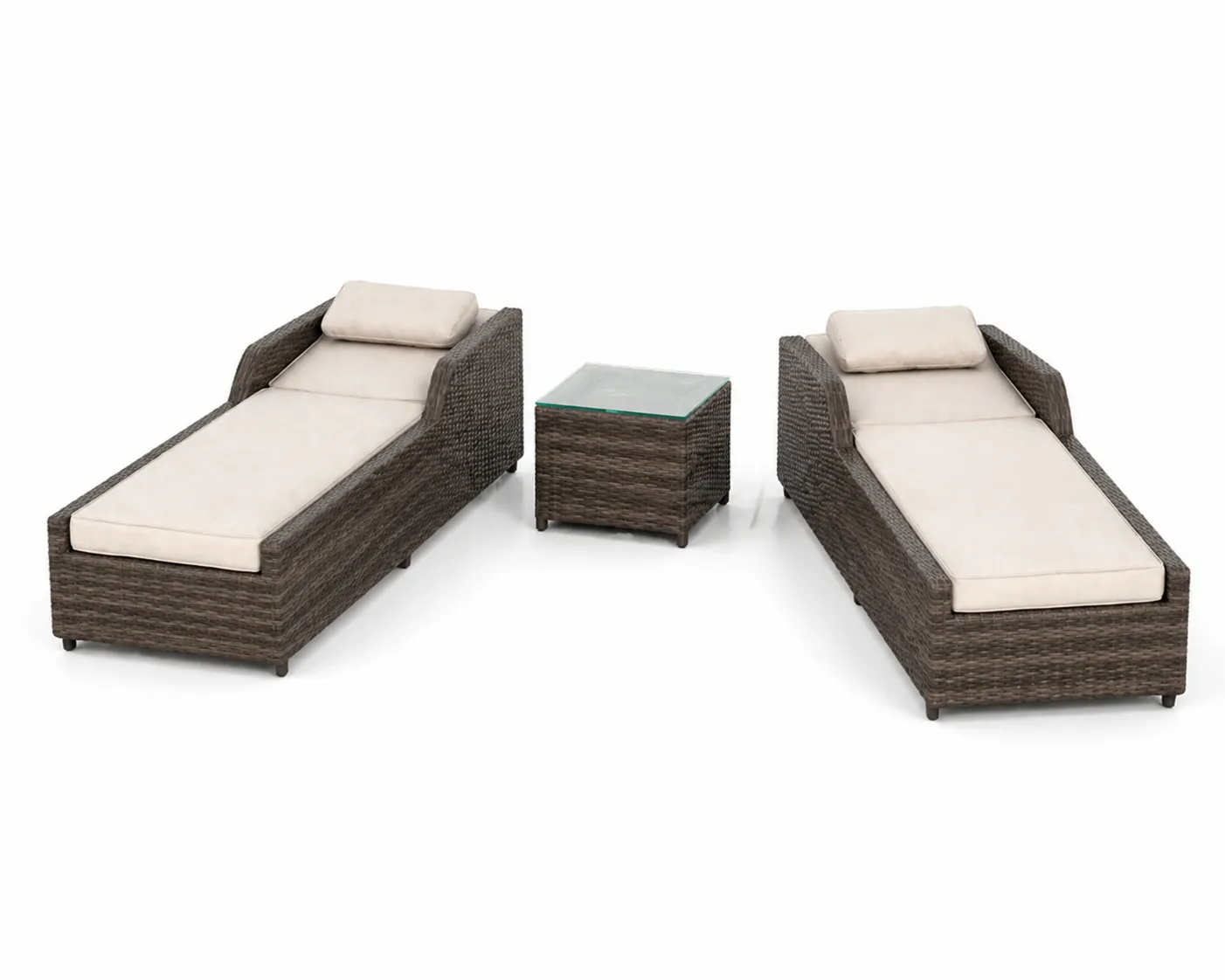 Set Lounge in Rattan con Tavolino in Vetro Temperato