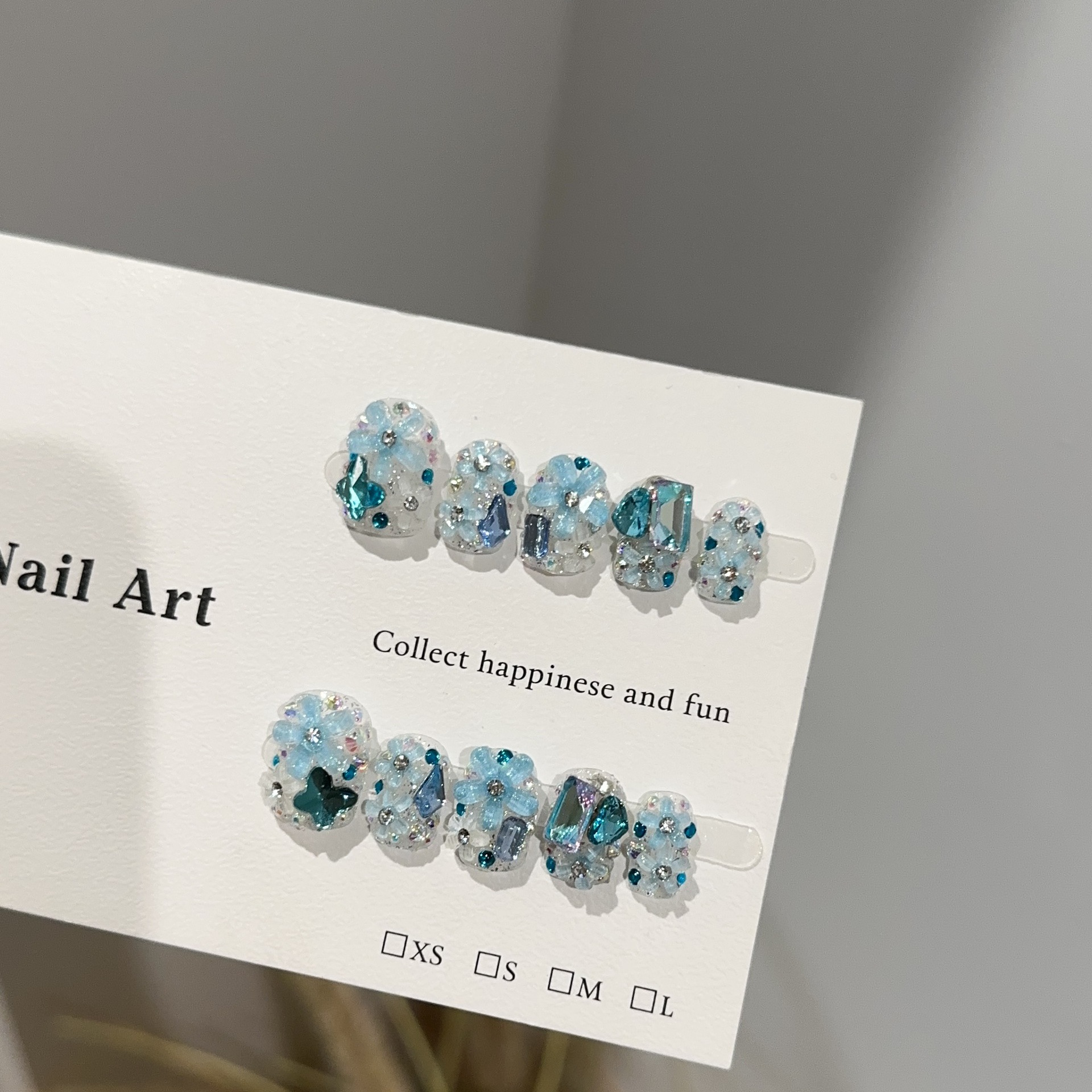 Blue Rhinestone Flower 