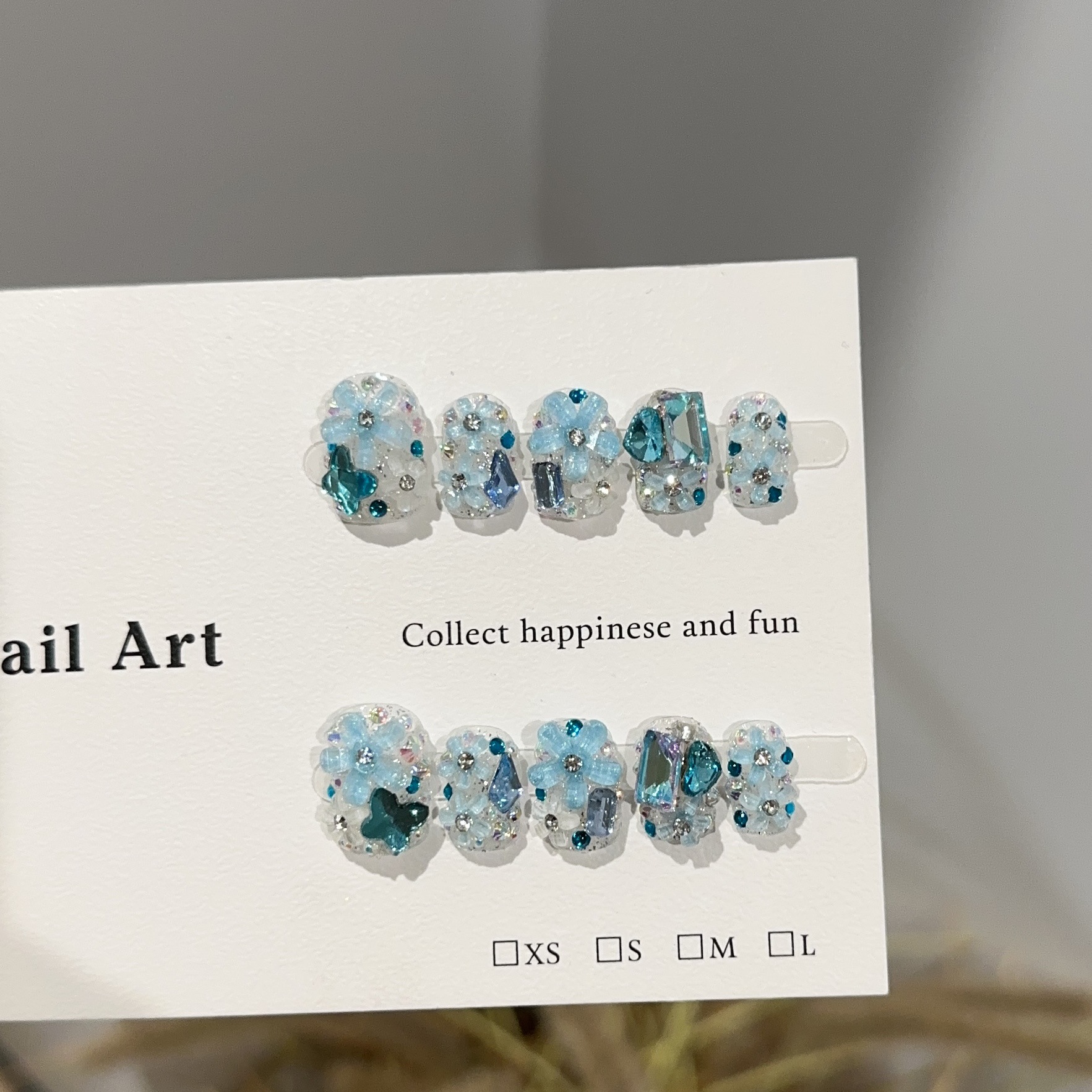 Blue Rhinestone Flower 