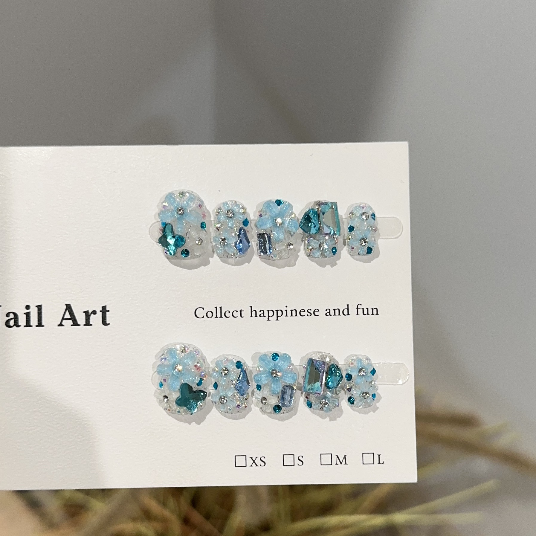 Blue Rhinestone Flower 
