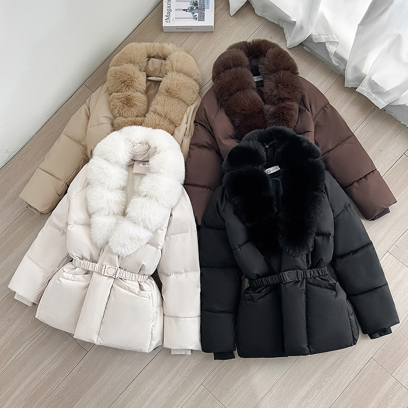 Women's Winter Puffer Jacket with Faux Fur Collar, Polyester Warm Coat, Belted Waist Short Quilted Outerwear, Fashionable Cold Weather Jacket