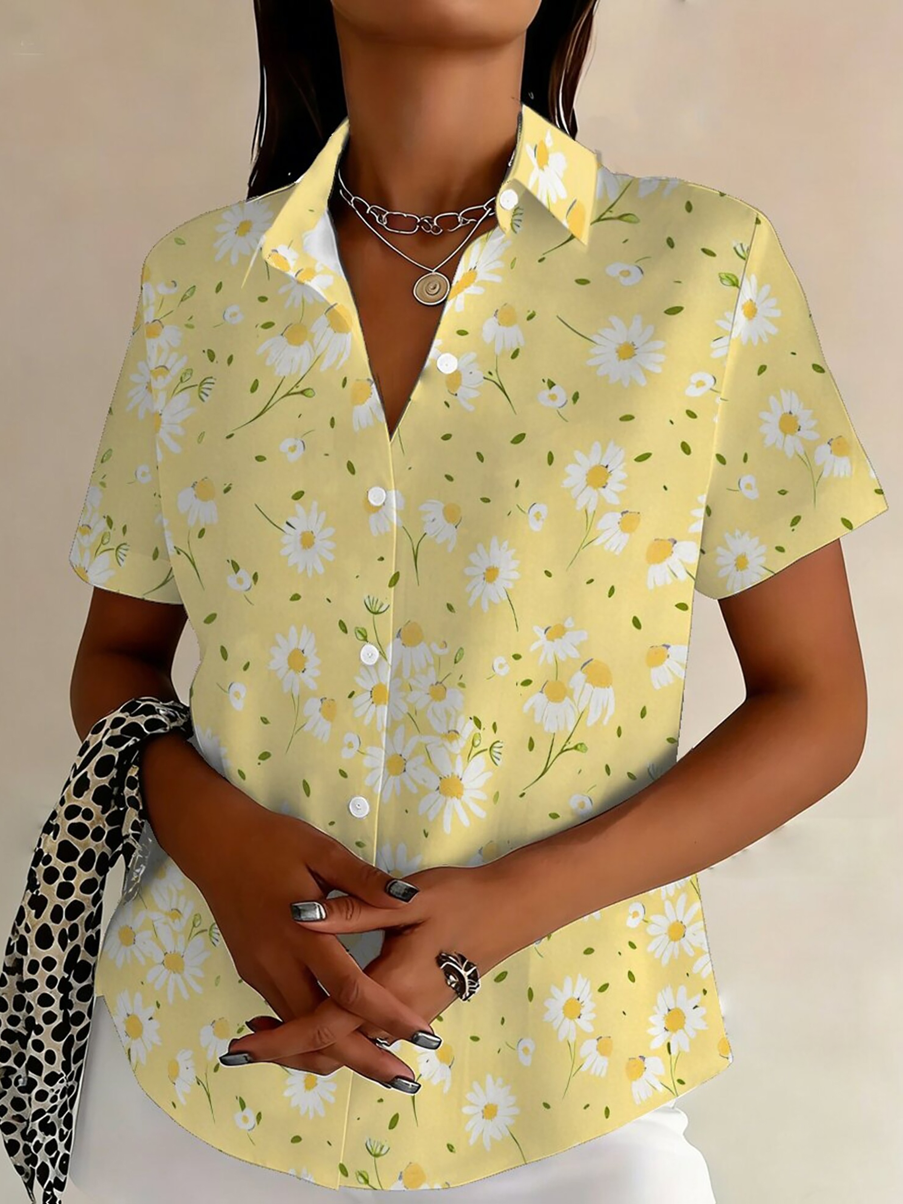 Women's Floral Print Button Down Shirt Short Sleeve Casual Blouse Lightweight Polyester Collared V Neck Summer Tops Loose Fit Shirts for Women