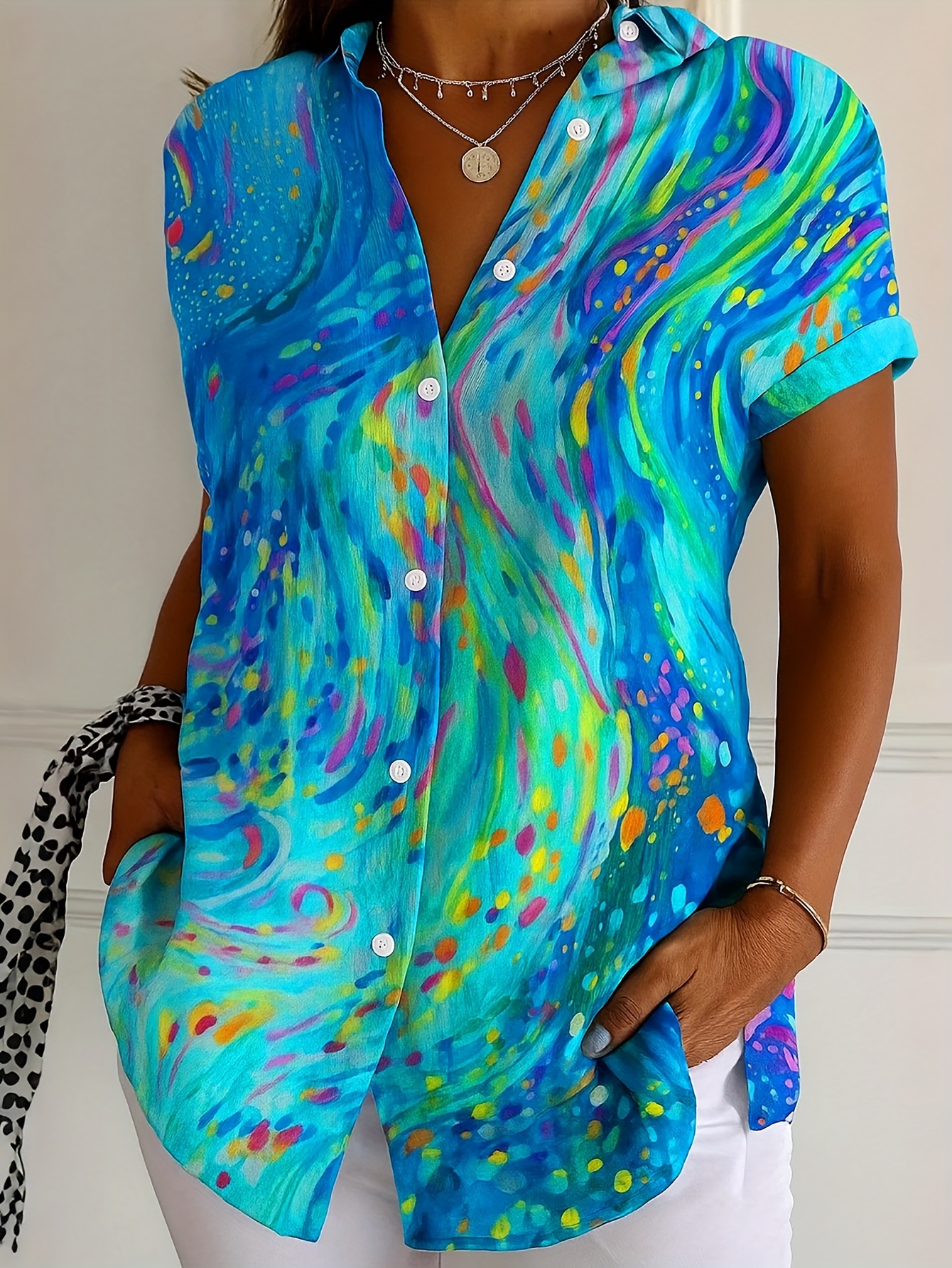 Women's Colorful Abstract Print Short Sleeve Button Down Shirt, Lightweight Polyester Casual Blouse, Loose Fit Collared Vacation Beach Shirt, Summer Fashion Tops for Women