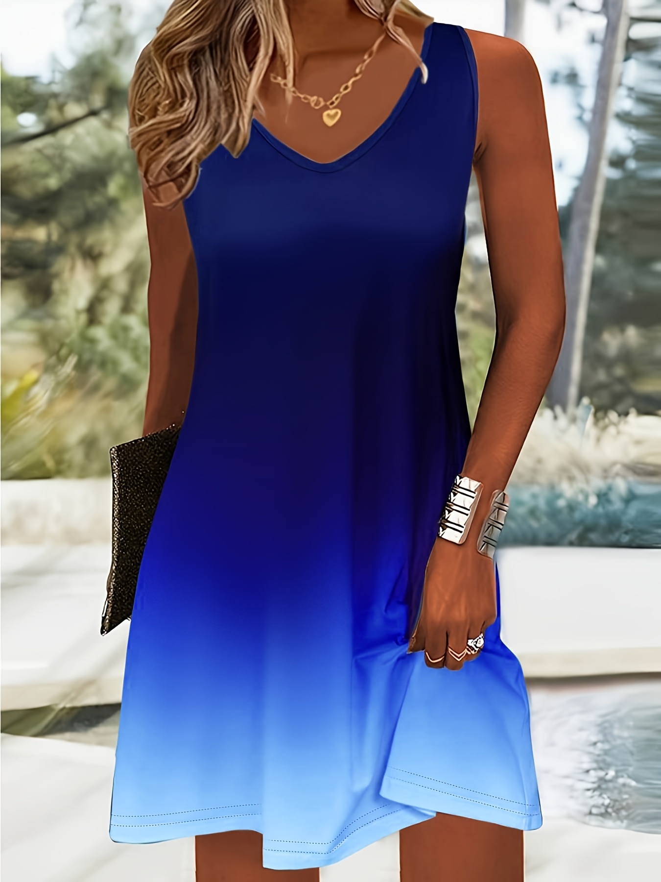 Women's Summer V Neck Sleeveless Mini Dress, Gradient Ombre Swing A Line Casual Loose Fit Dress for Beach Vacation and Daily Wear