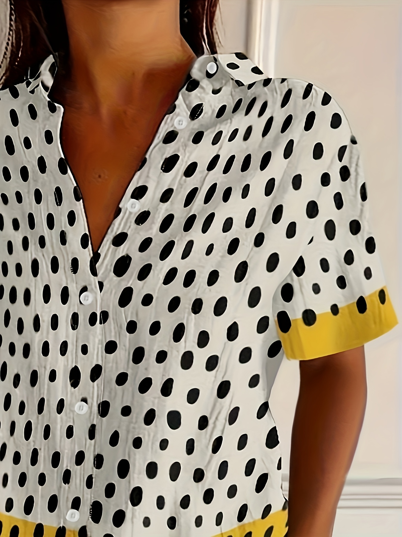 Plus Size Women Two-Tone Polka Dot Short Sleeve Button Down Shirts, Lightweight Polyester Lapel Collar Pocket Blouses, Casual Loose Fit Summer Color Block Tops