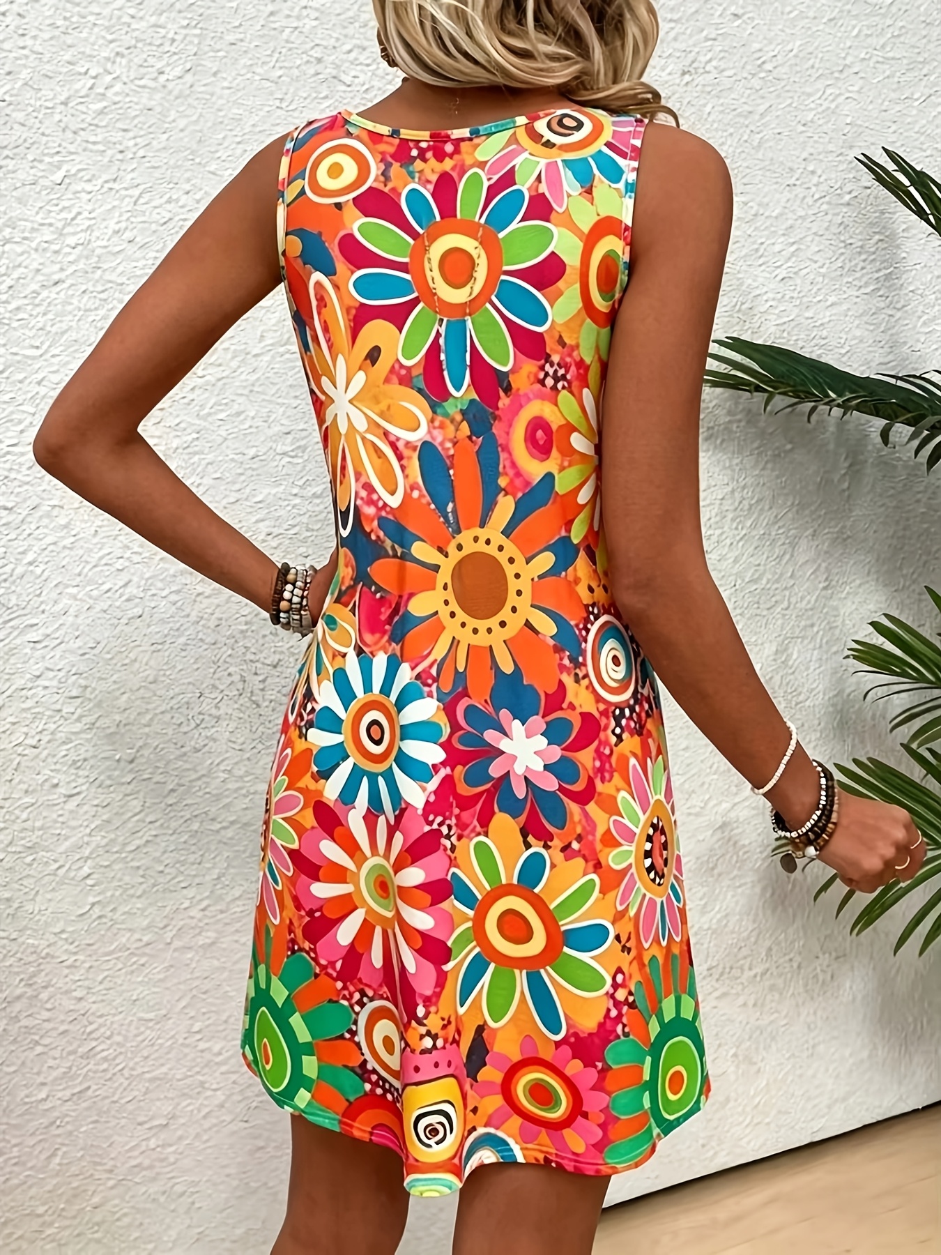 Women's Summer Floral Tank Dress Casual Sleeveless A Line Swing Mini Dress Colorful Printed Beach Dress for Vacation Daily Wear