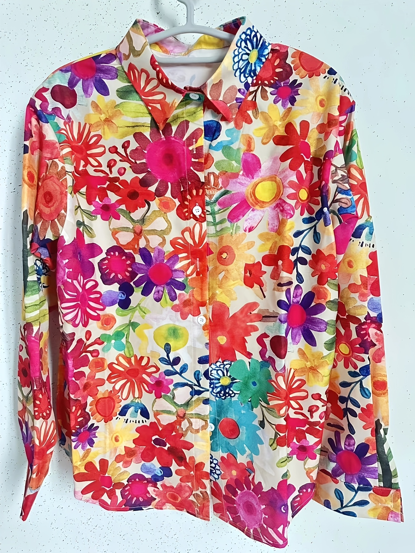 Women’s Floral Print Button Down Shirt Colorful Long Sleeve Blouse Casual Loose Fit Top for Spring Summer Vacation Office Wear