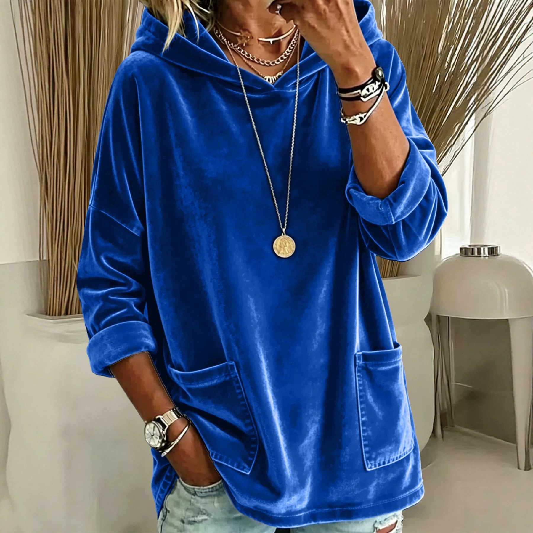 Women's Oversized Velvet Hoodie Pullover – Casual Loose Fit Hooded Sweatshirt with Front Pockets, Soft Lightweight Long Sleeve Top
