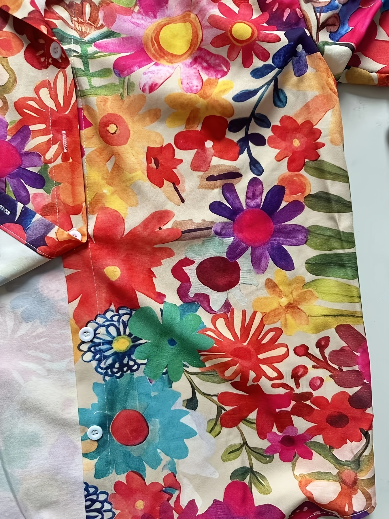 Women’s Floral Print Button Down Shirt Colorful Long Sleeve Blouse Casual Loose Fit Top for Spring Summer Vacation Office Wear