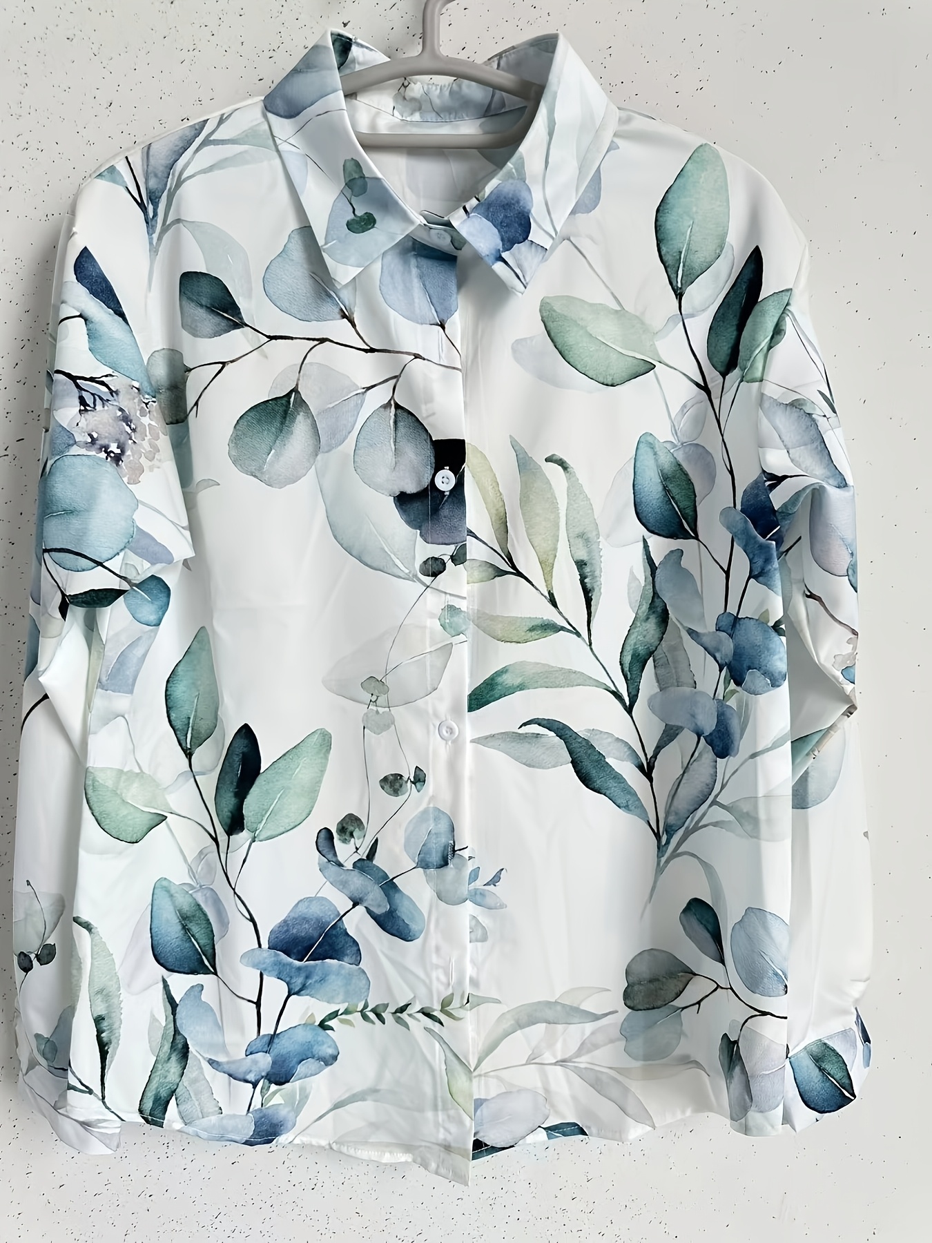Women’s Botanical Leaf Print Button Down Shirt White Floral Blouse Long Sleeve Casual Loose Fit Top Lightweight Nature Inspired Shirt