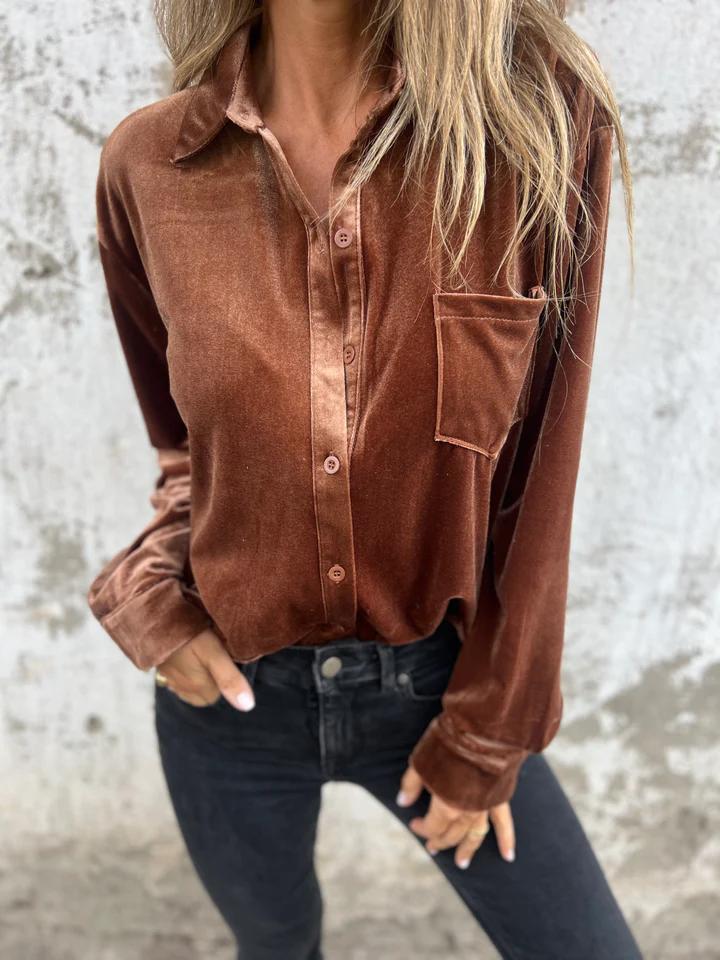 Women's Velvet Button Down Shirt Long Sleeve Blouse Soft Casual Loose Fit Collared Tops with Pocket Fall Winter Elegant Fashion Shirt