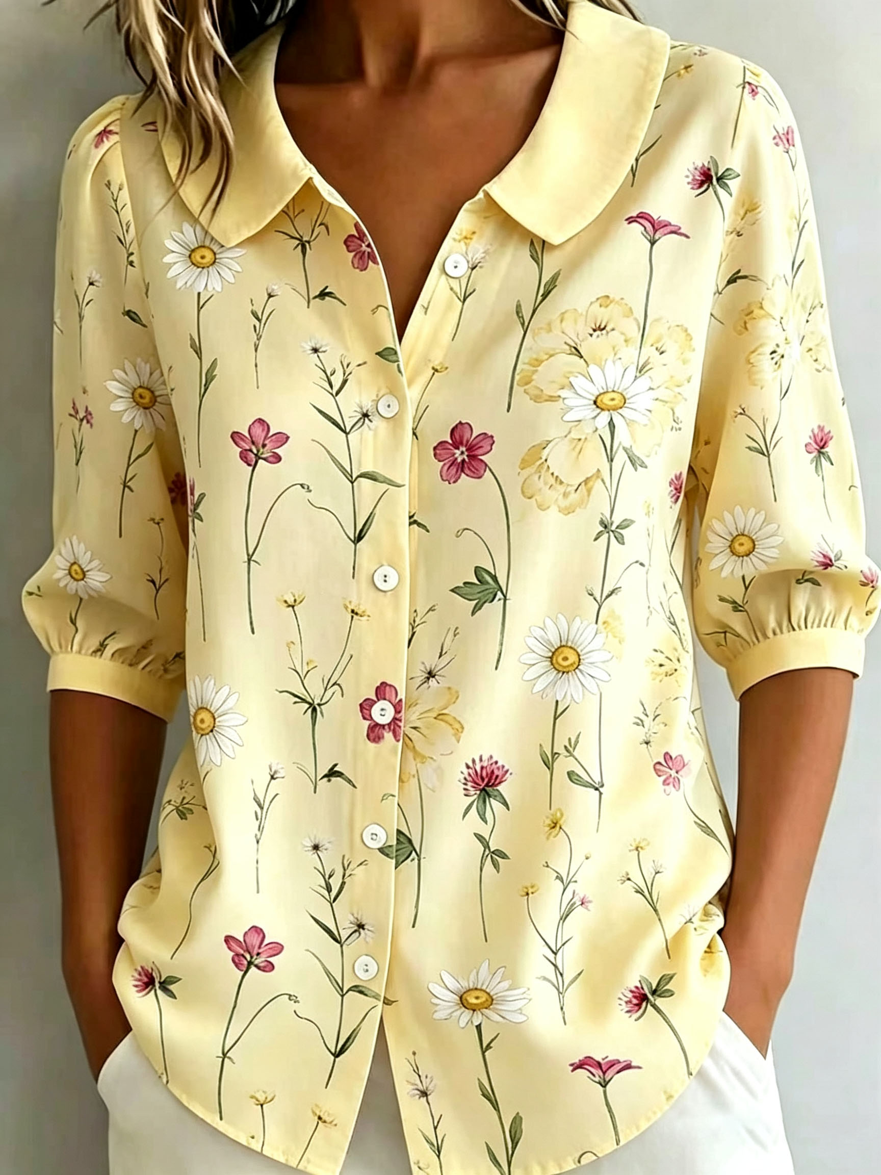 Women Vintage Wildflower Print Peter Pan Collar Blouse, 3/4 Puff Sleeve Button Down Shirts, Lightweight Polyester Casual Loose Floral Tops with Side Pockets
