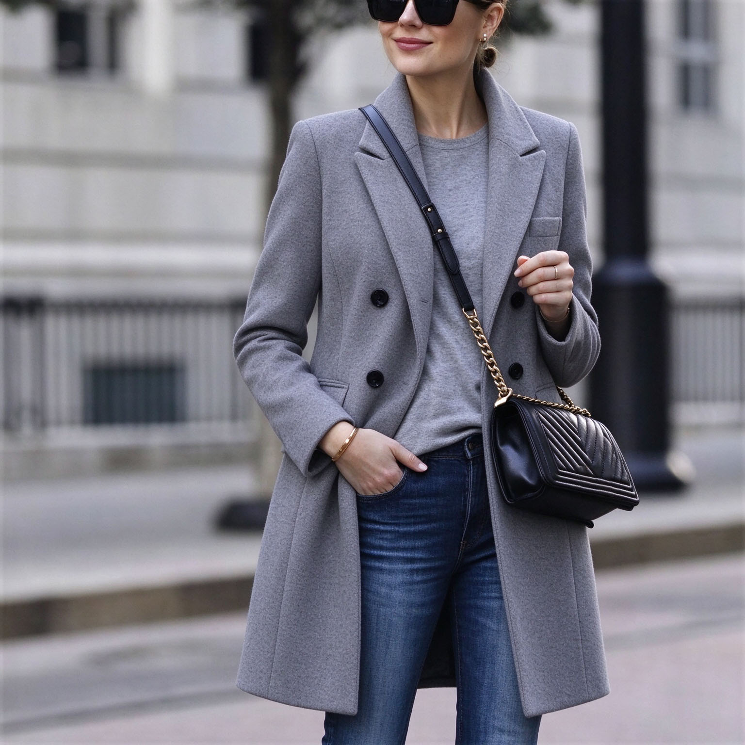 Women's Double Breasted Midi Coat, Notched Lapel Long Sleeve Polyester Dress Coat, Classic Solid Formal Work Outerwear  