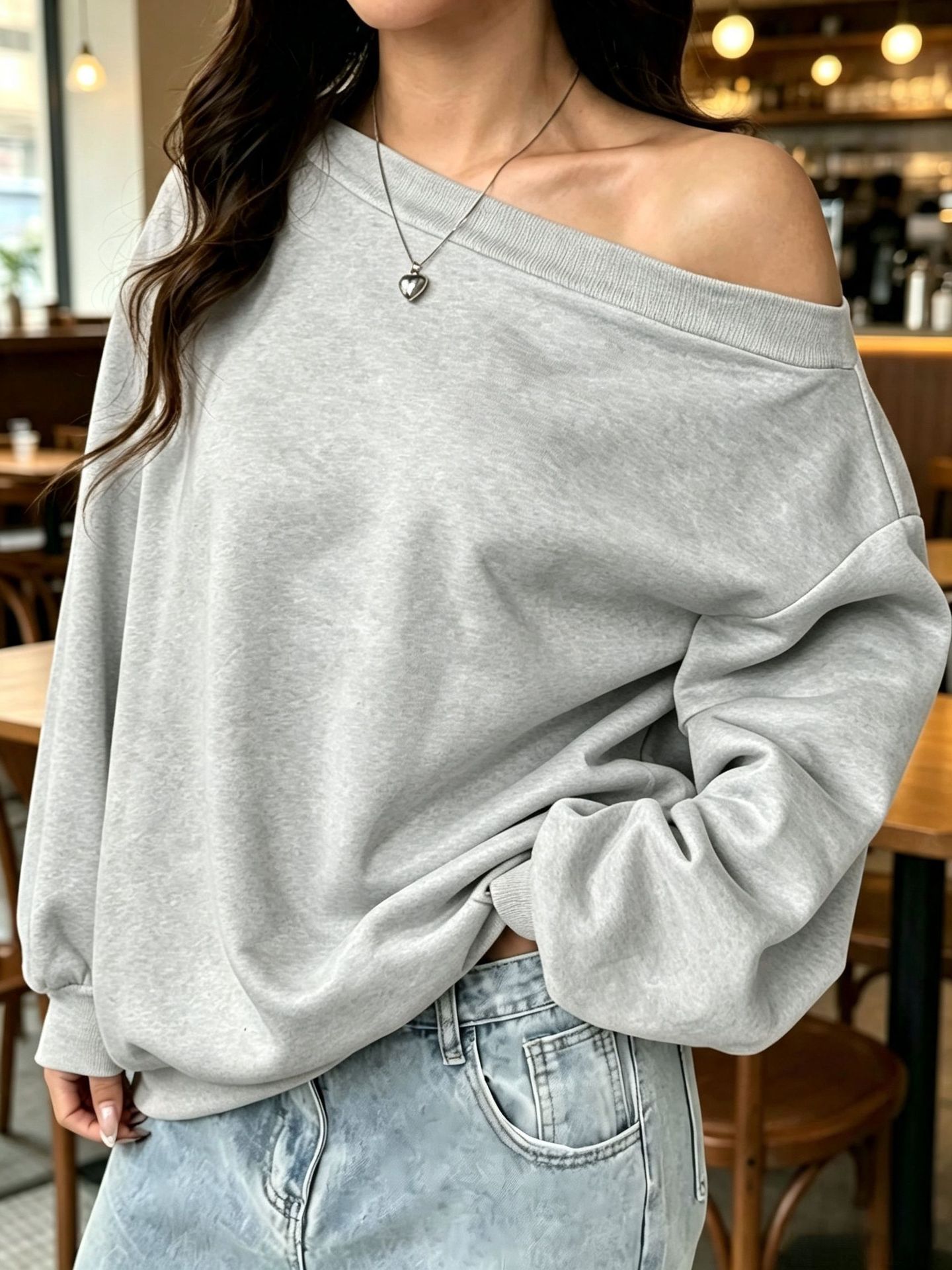 Women's Off Shoulder Sweatshirt, Long Sleeve Oversized Pullover Top, Asymmetric Neck Loose Fit Casual Slouchy Shirt for Fall Winter