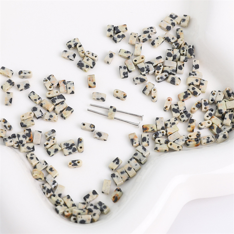 Dalmatian Jasper Natural Stone Double Hole TILA Flat Tile Loose Beads Tile Beads, Approx 5×2mm Spacer Beads for DIY Dopamine Bracelet Necklace Ring Craft Supplies, 10 Pieces Per Pack Wholesale