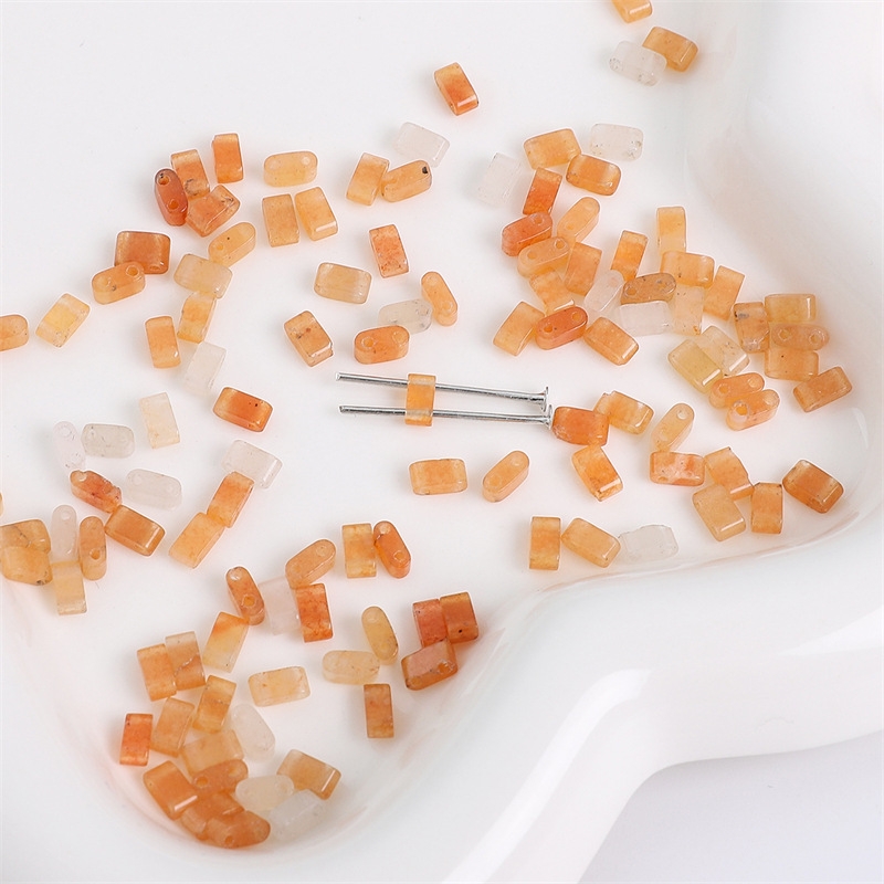 Red Aventurine Natural Stone Double Hole TILA Flat Tile Loose Beads Tile Beads, Approx 5×2mm Spacer Beads for DIY Dopamine Bracelet Necklace Ring Craft Supplies, 10 Pieces Per Pack Wholesale