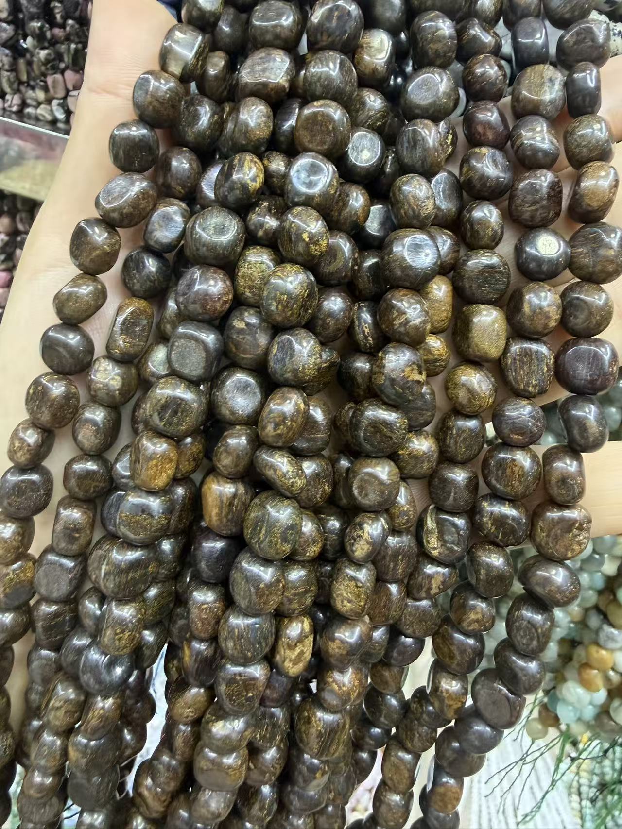 Natural Irregular Freeform Stone Loose Beads, 8×10mm Straight Hole Assorted Crystal Agate Spacer Beads for DIY Bracelet Necklace Earring Craft Supplies, Approx 40 Beads Per Strand Wholesale