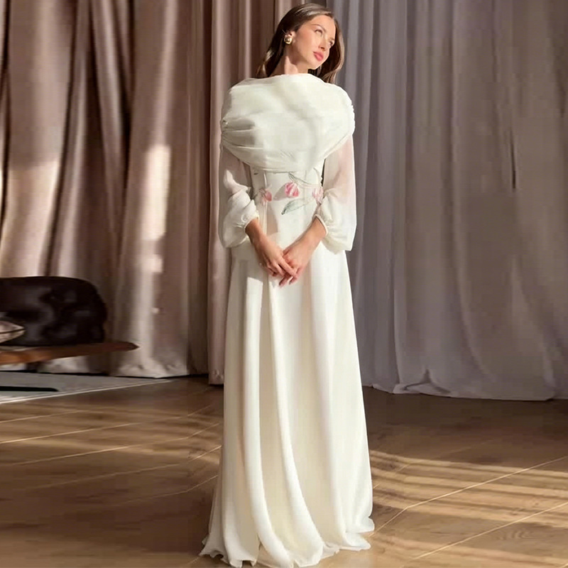 French-style elegant pleated waist white dress