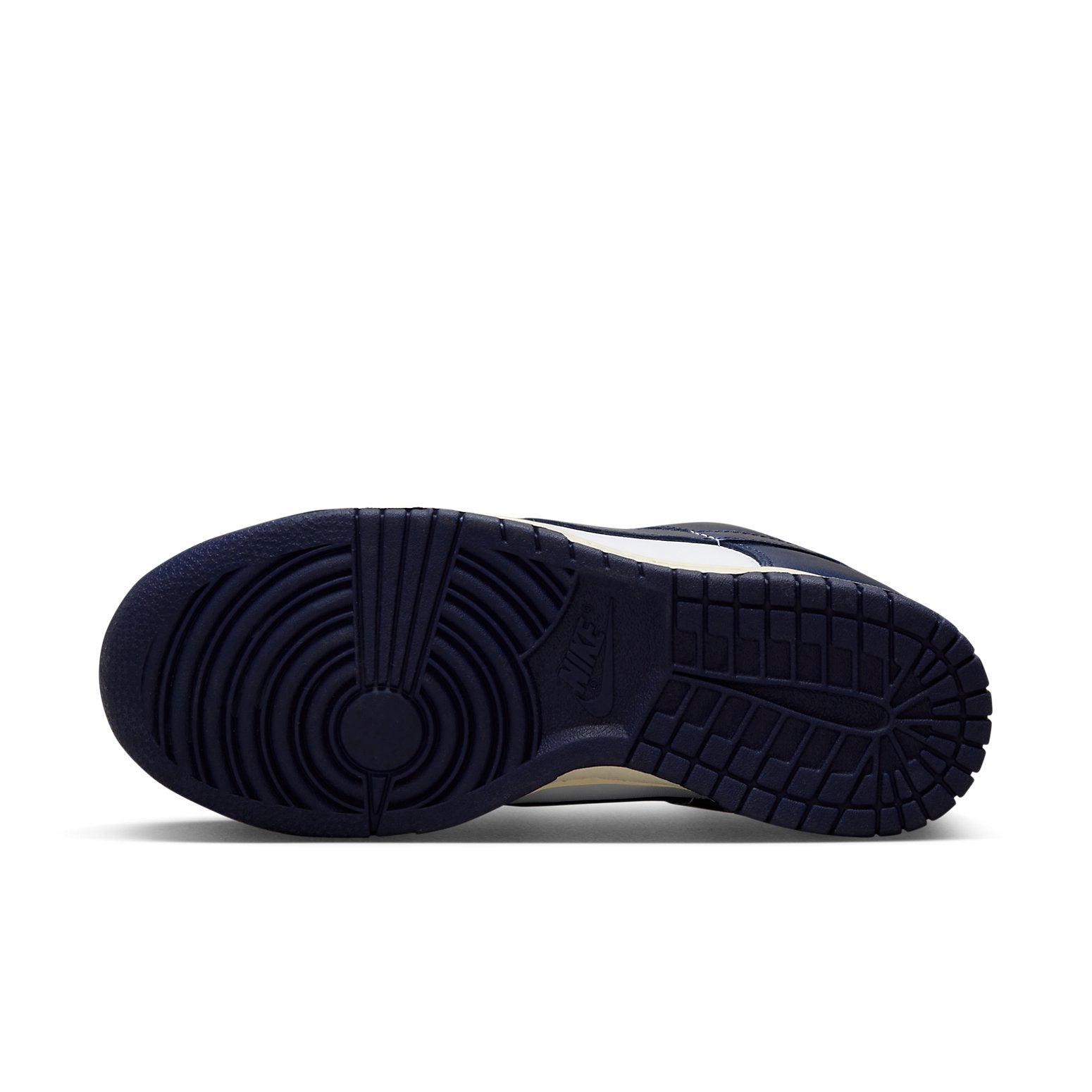(WMNS) Nkhjgike Dunk Low 'Midnight Navy White' FN7197-100