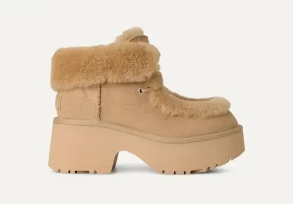 Ukhjggg Women's Esmee Lace Up